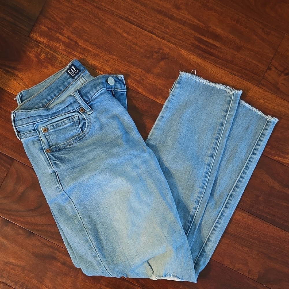 GAP Blue Ankle Cropped Jeans